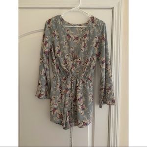 Tobi floral romper size small